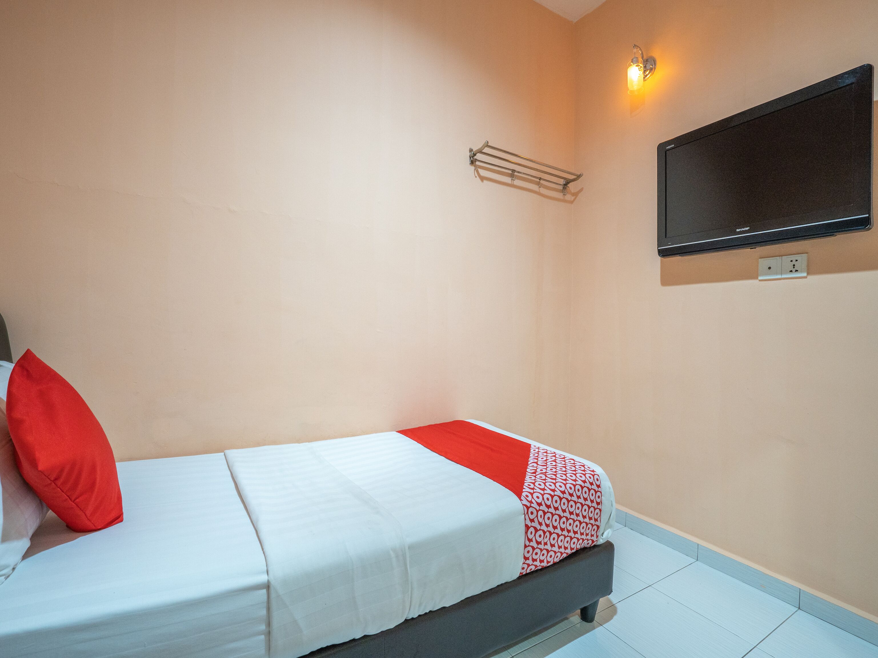 standard single room | free wifi