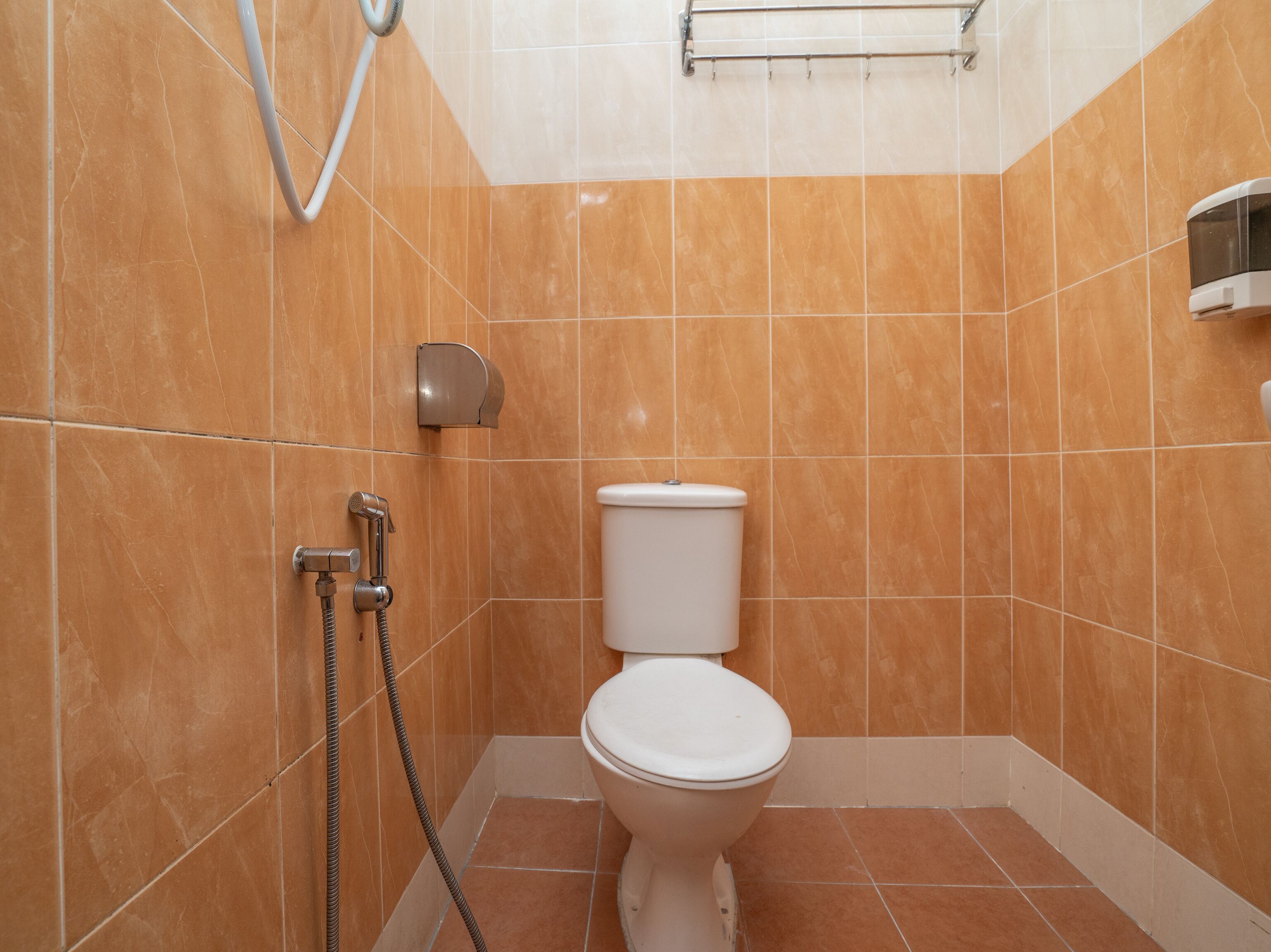 family room | bathroom | shower, free toiletries, towels