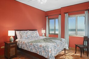 3 Schlafzimmer, Reisekinderbett, kostenloses WLAN, Bettwäsche