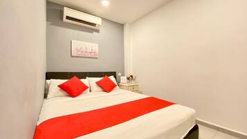 Free WiFi, bed sheets