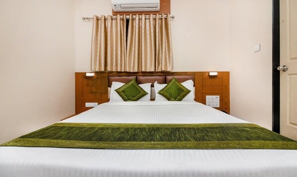 Deluxe Room | Free WiFi - Hotel Volga Plaza (Mumbai)
