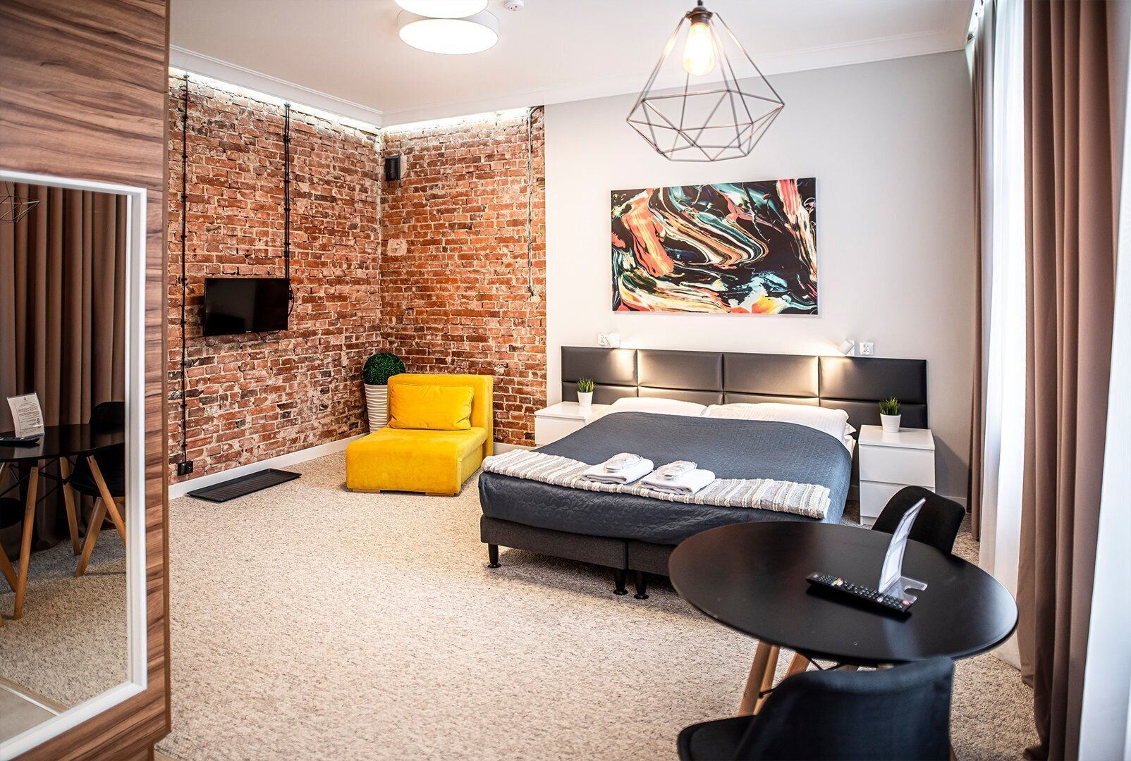 Suite Studio Deluxe, 1 chambre, non-fumeurs, hypoallergénique | Articles gratuits dans le mini-bar, bureau, fer et planche à repasser