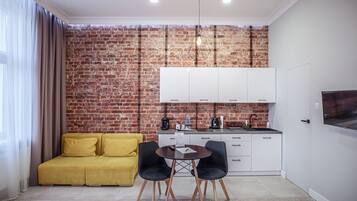 Deluxe Studio Suite, 1 Bedroom, Non Smoking, Kitchenette