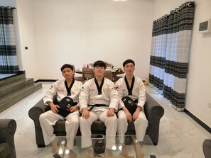 Khu sảnh