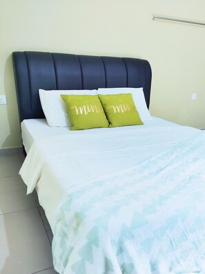 2 bedrooms - Spacious 2 Storey Semi-D Homestay Nilai & KLIA F1 Sepang (NILAI)