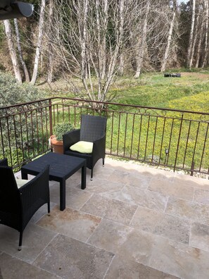 Apartament Comfort, 1 llit de matrimoni i sofà llit | Terrassa o pati