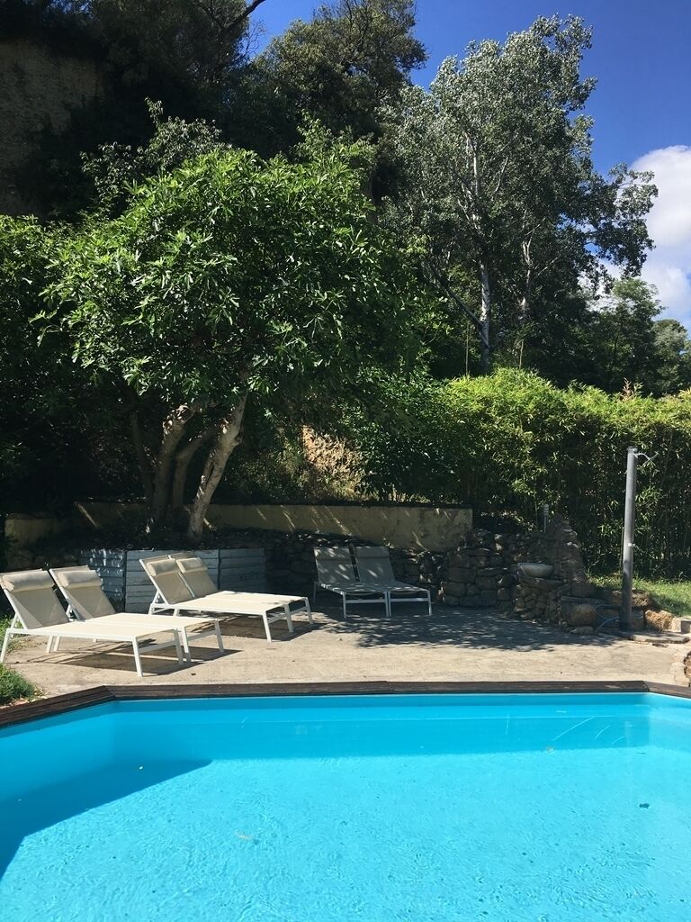 Seasonal outdoor pool, open 10:00 AM to 8:00 PM, sun loungers