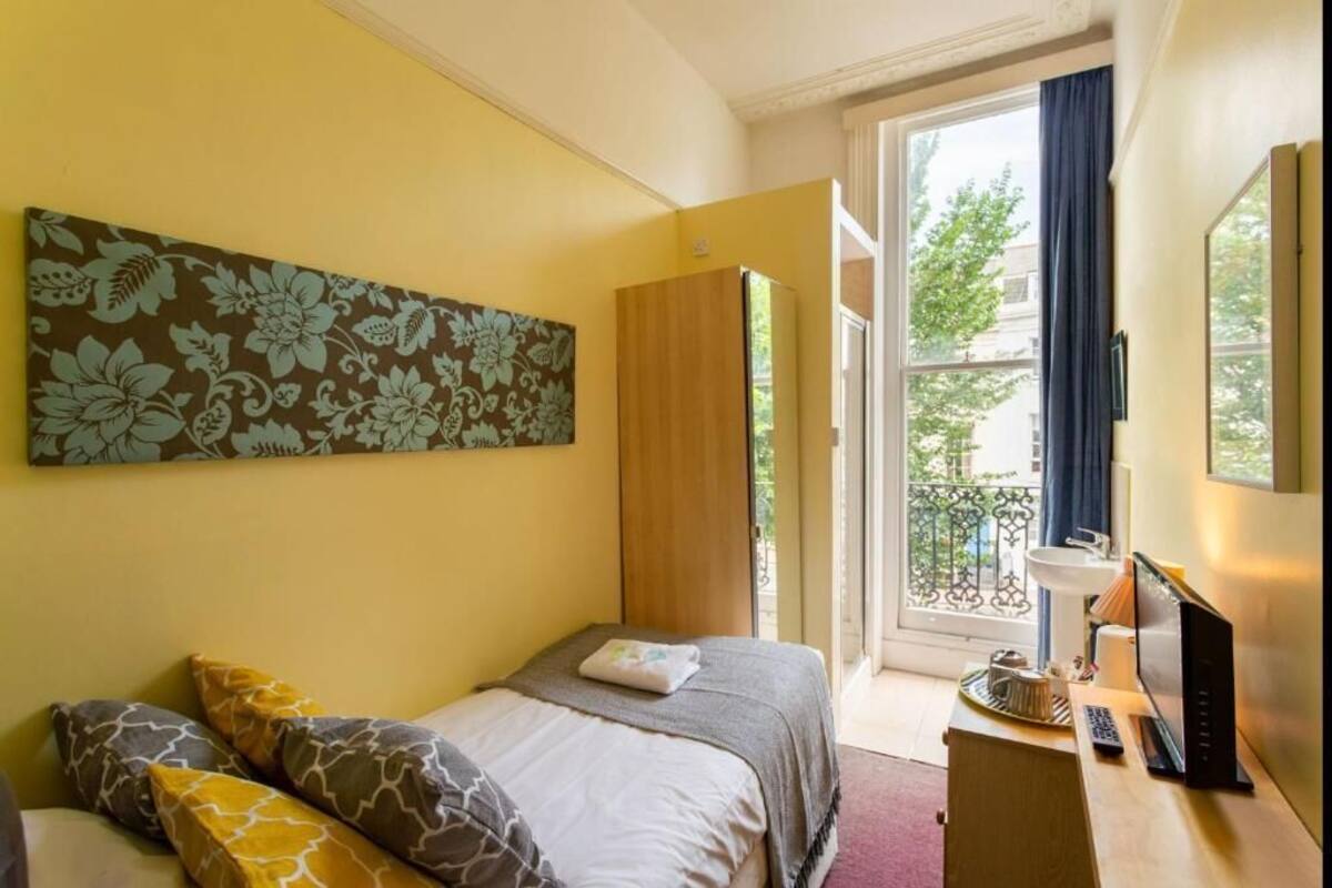 單人房, 共用浴室 (Room 5) | 熨斗/熨衣板、免費無線上網、床單