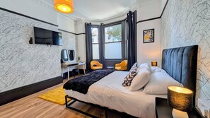 Comfort-Doppelzimmer, eigenes Bad (Room G1) | Bügeleisen/Bügelbrett, kostenloses WLAN, Bettwäsche