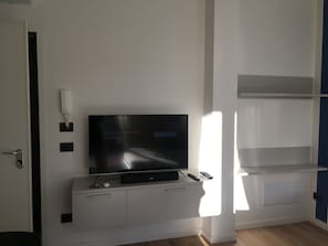 Appartement, 1 chambre | Télévision