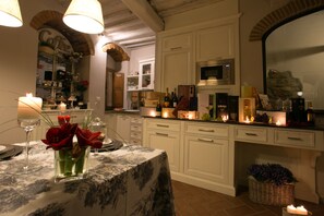 Colazione preparata su ordinazione inclusa, servita tutte le mattine 