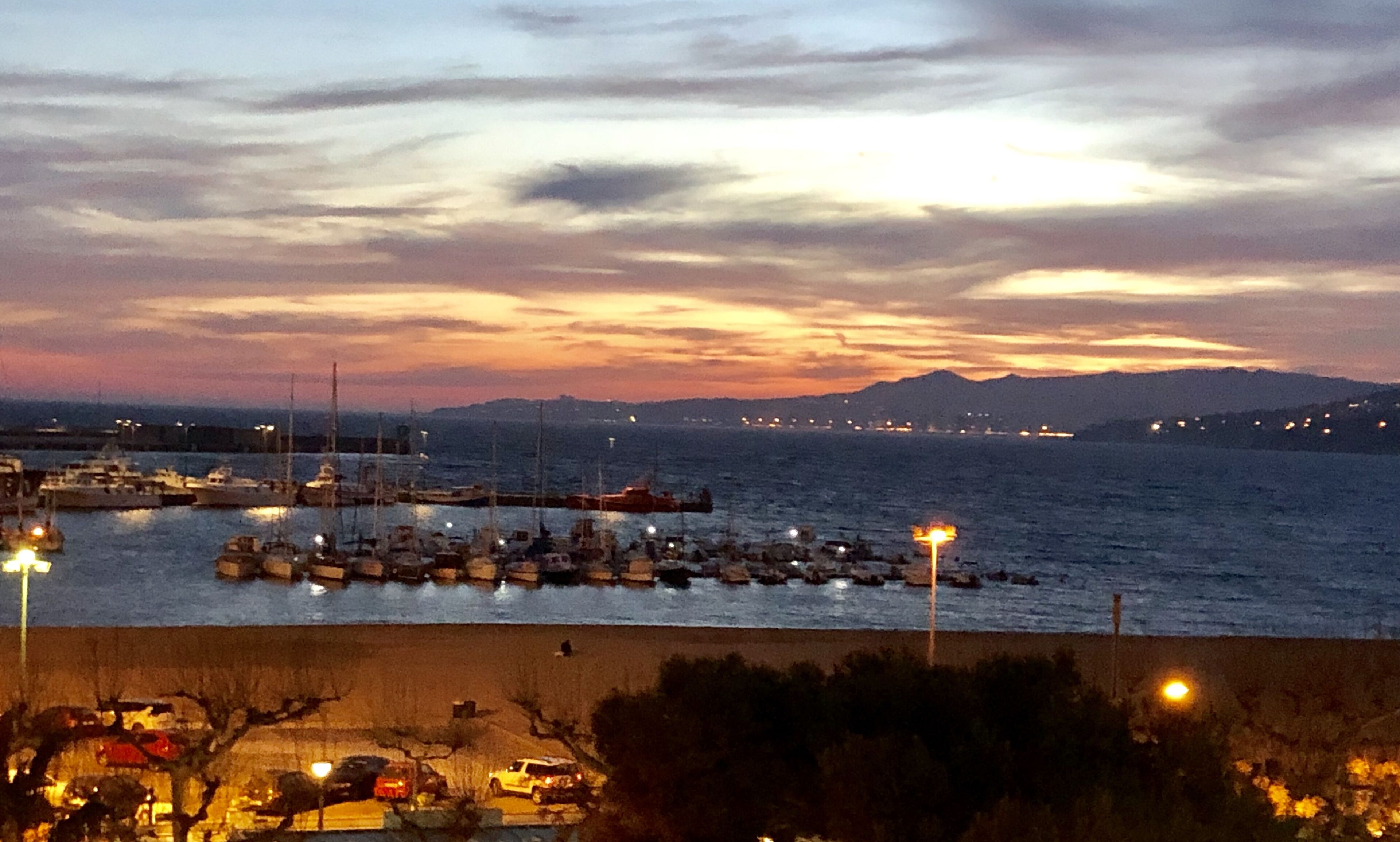 Marina/club náutico