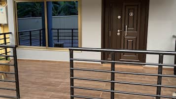 Apartment | Exterior