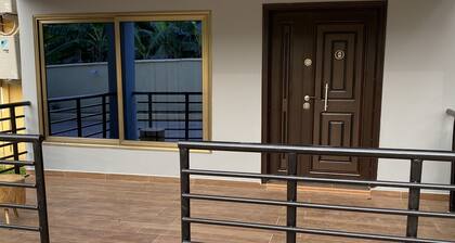 3-bed Apartment, Sleeps 6 With Wi-fi