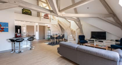 Le Palais, right in the heart of Dijon!