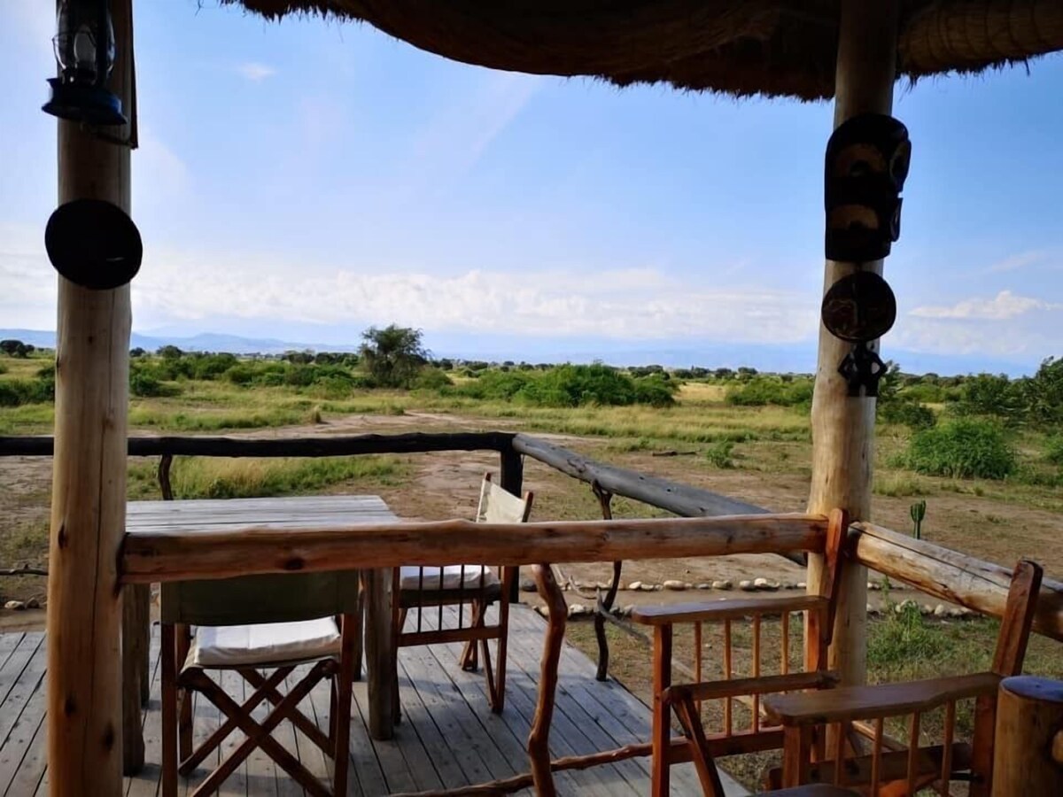 Kazinga Wilderness Safari Camp – hotel photo