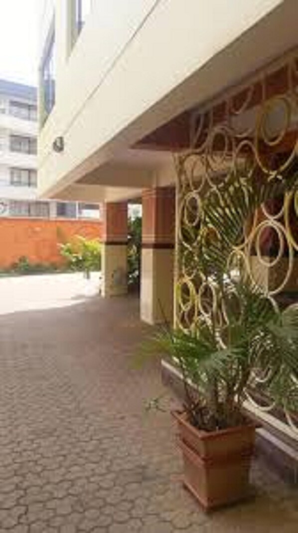 Exterior - Lighthomez Pinnacle Suites (Nairobi)