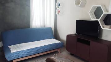TV