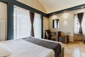 Grand Suite, Bathtub, City View | Frette Italian sheets, premium bedding, down comforters - Blackmoon Villa Edirne (Edirne)