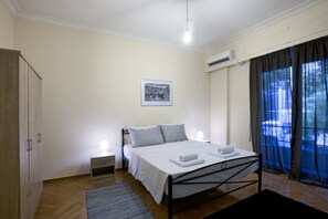 Apartment, 3 Bedrooms | 3 bedrooms, free WiFi, bed sheets - Three Bedroom Apartment at Athens (Athens)