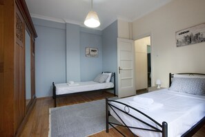 Apartment, 3 Bedrooms | 3 bedrooms, free WiFi, bed sheets - Three Bedroom Apartment at Athens (Athens)