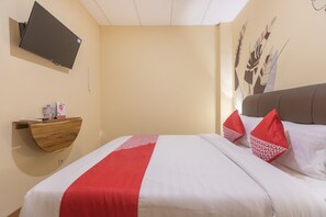 Free WiFi, bed sheets