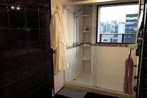 Bathroom - Magnificent Pent House breathtaking view (Quito)