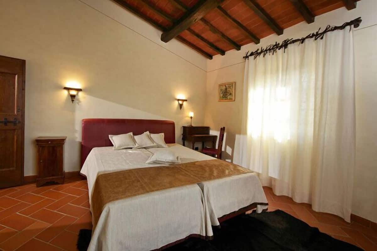 Quadruple Room | 1 bilik tidur, meja, Wi-fi percuma