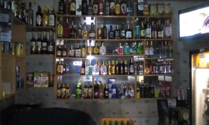 Bar (on property) - Patron's Pub & Lounge (Nakuru)