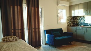 Family Apartment, Ocean View, Tower (Towers) | Blackout curtains, free cots/infant beds, bed sheets - Sur Restinga (El Pinar de El Hierro)