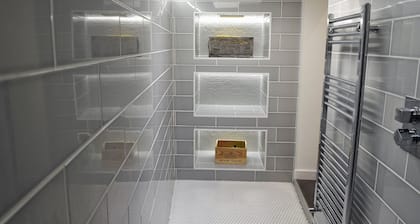 Toothbrush Apartments - Central Ipswich - Fore St - Adults Only