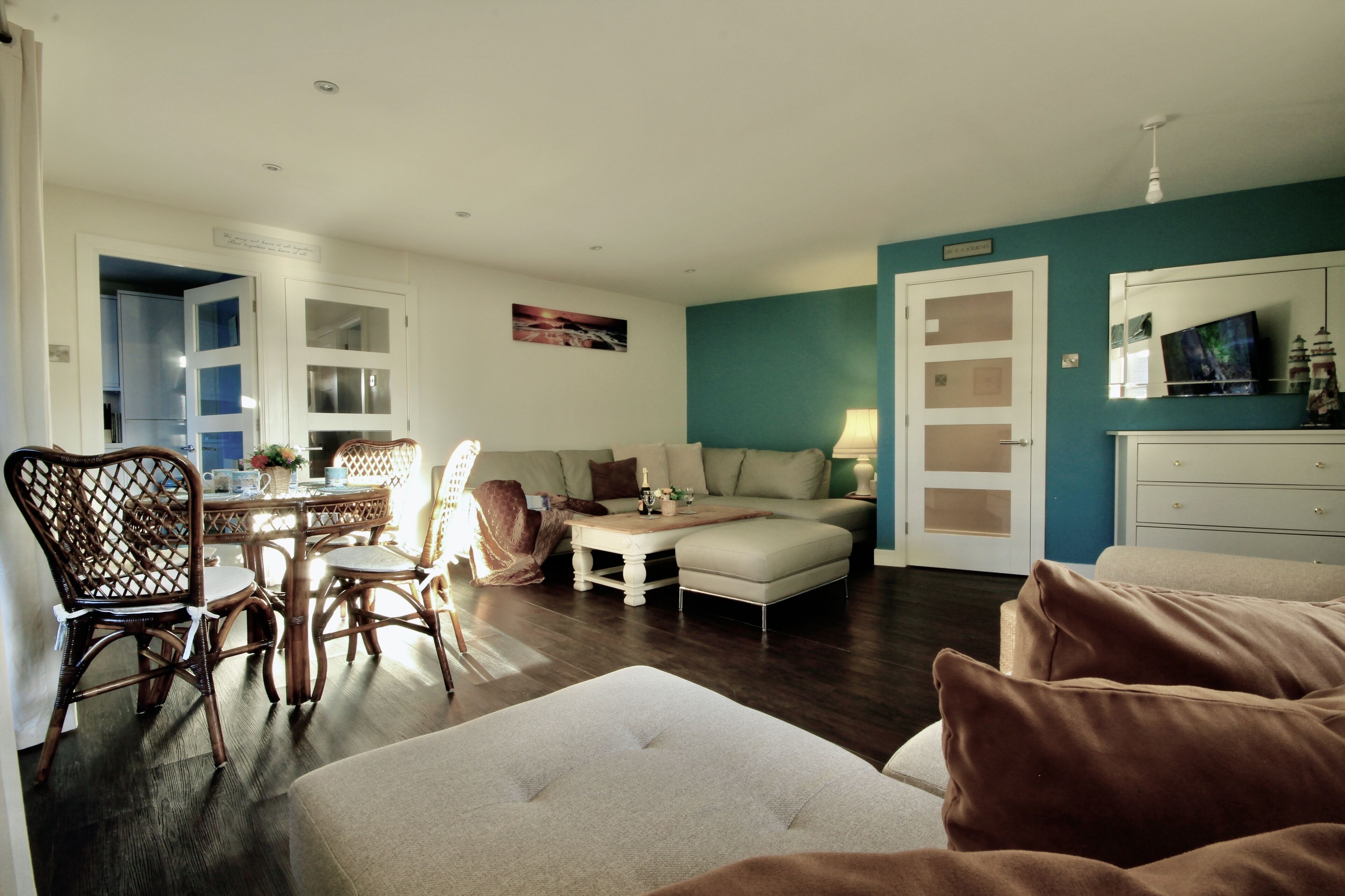 Apartment | Living area | 55-inch Smart TV with digital channels, TV