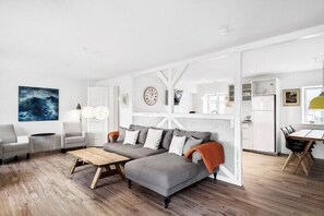 Appartement Standard, 2 chambres, terrasse (3) | Salle de séjour