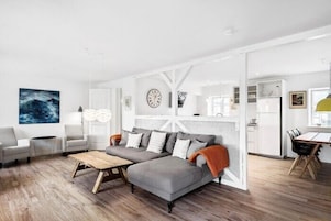 标准公寓, 2 间卧室, 露台 (3) | 客厅