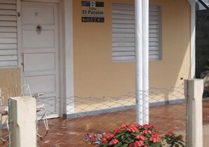 Majoituspaikan sisäänkäynti