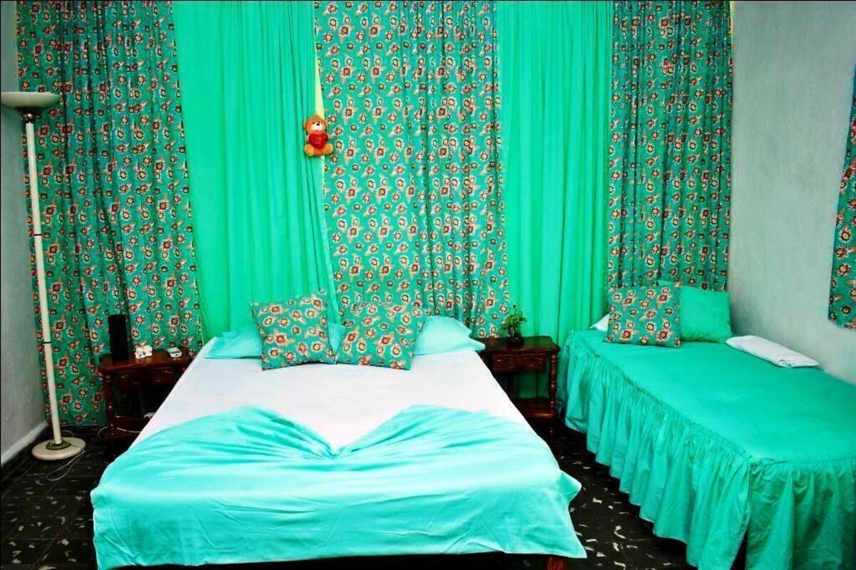 Minibar, décoration personnalisée, ameublement personnalisé