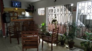 Lobby lounge