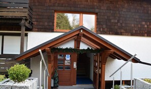 Property entrance - Pension am See (Schluchsee)