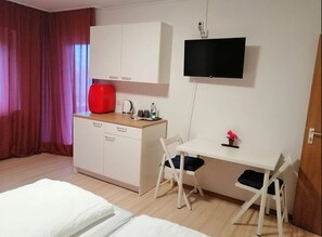 80-cm LED TV with cable channels, TV