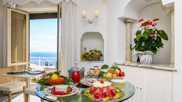 Colazione completa inclusa, servita tutte le mattine