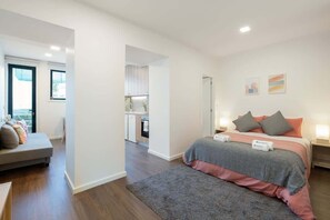 1 bedroom, iron/ironing board, travel crib, WiFi