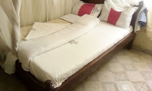 Double Room | Free WiFi, bed sheets - Scarlet Holiday Inn (Nakuru)