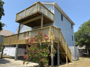 Exterior - Bright & Beachy 3 bed/2 bath Soundside MP6 (Kill Devil Hills)