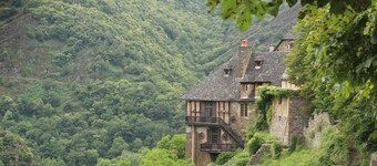 La Roquette, by the river