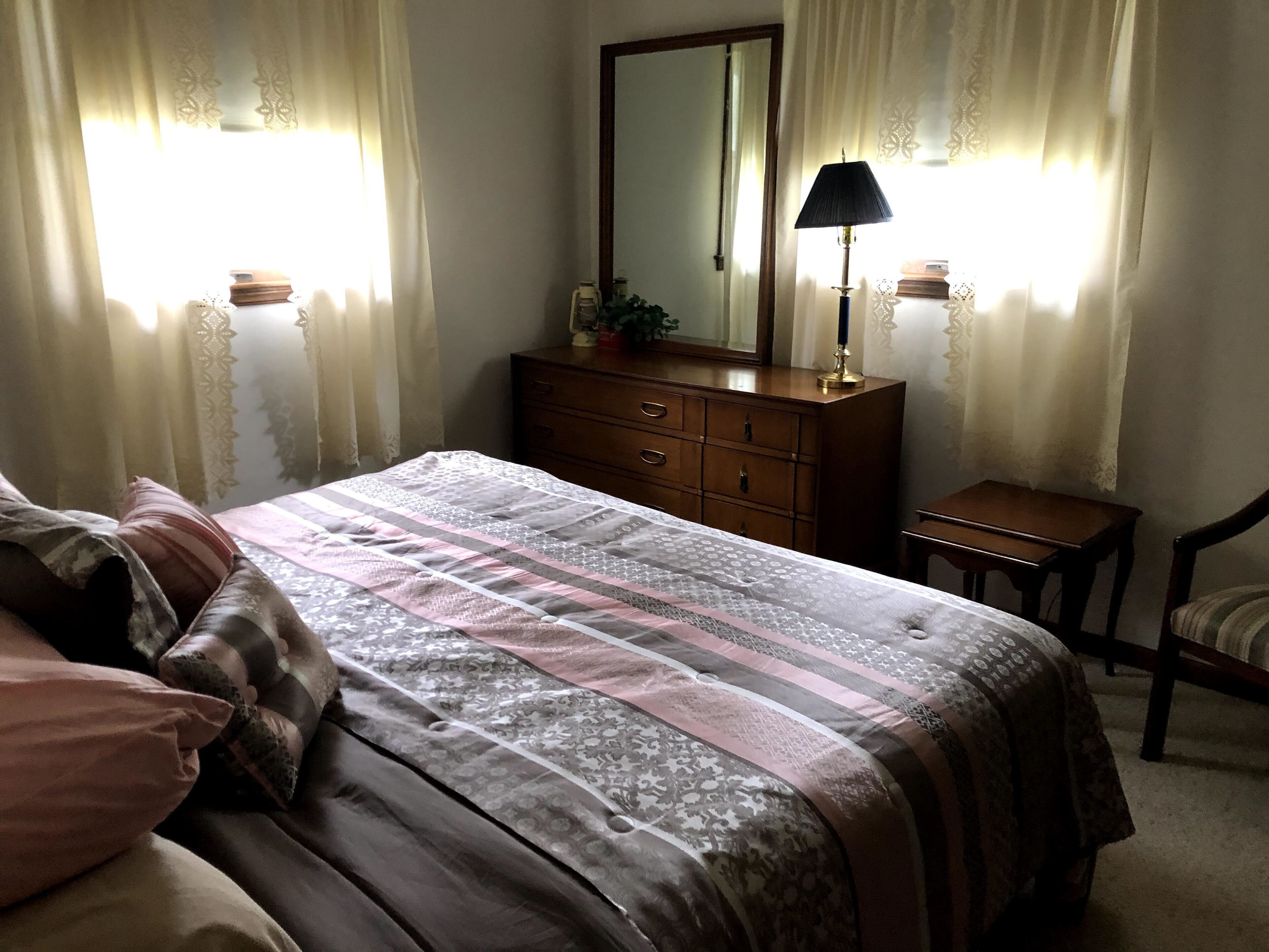 3 chambres, bureau, lit parapluie, Wi-Fi gratuit