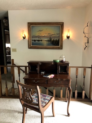 Interior - Magnolia Dreams come true here (Hillsboro)