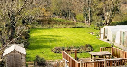 3-bed House in Clonmany With Panoramic Hillside Se