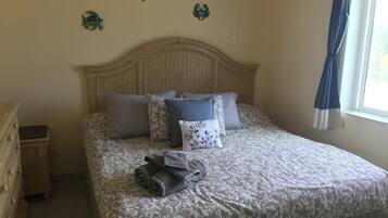 3 chambres, lit parapluie, Wi-Fi, draps fournis