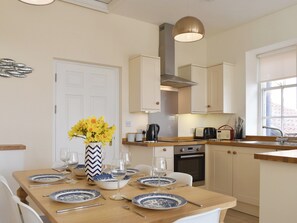 Dishwasher, high chair, cookware/dishes/utensils - 3 bedroom accommodation in Whitby (Whitby)