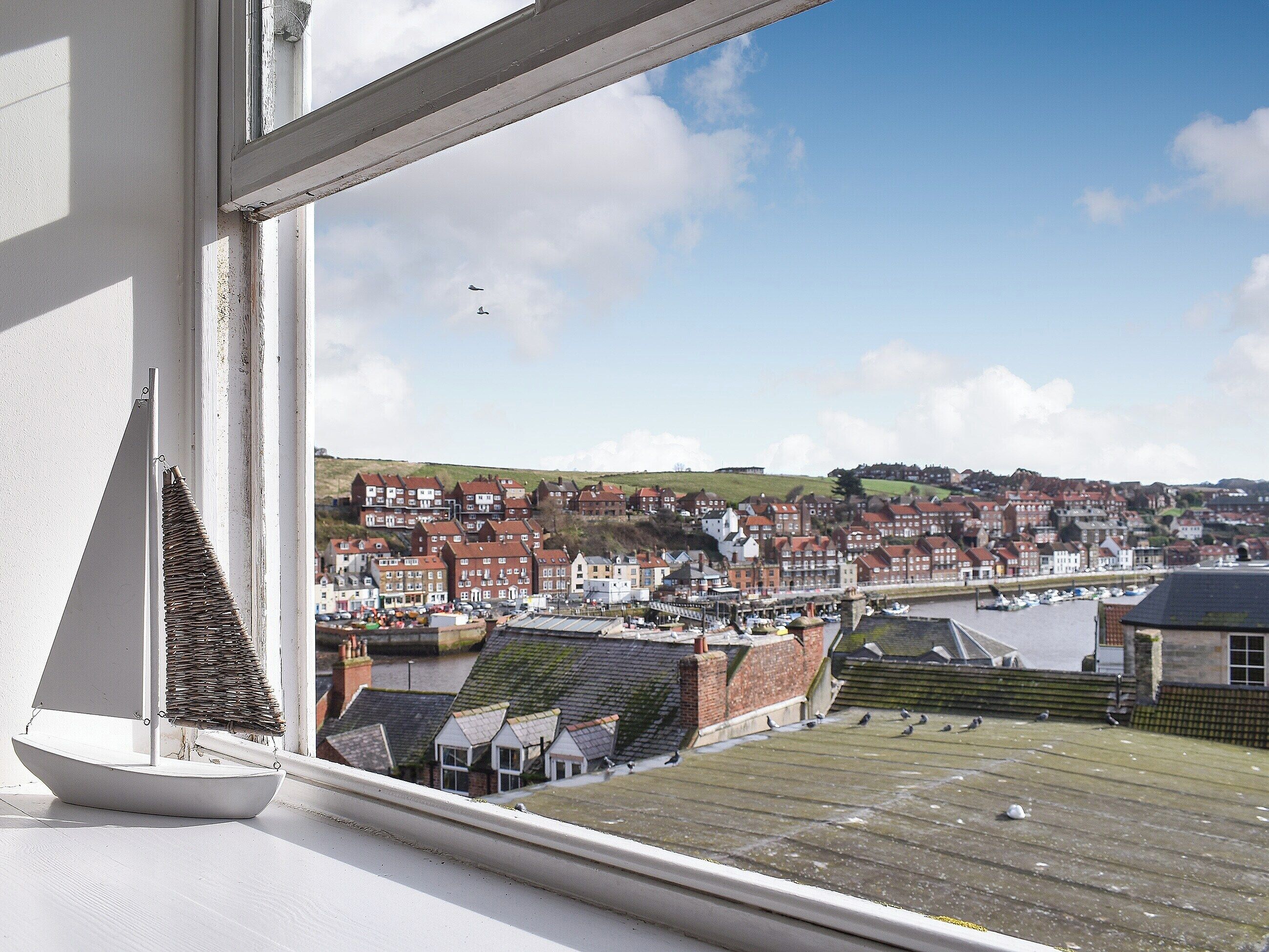 المنشأة من الداخل